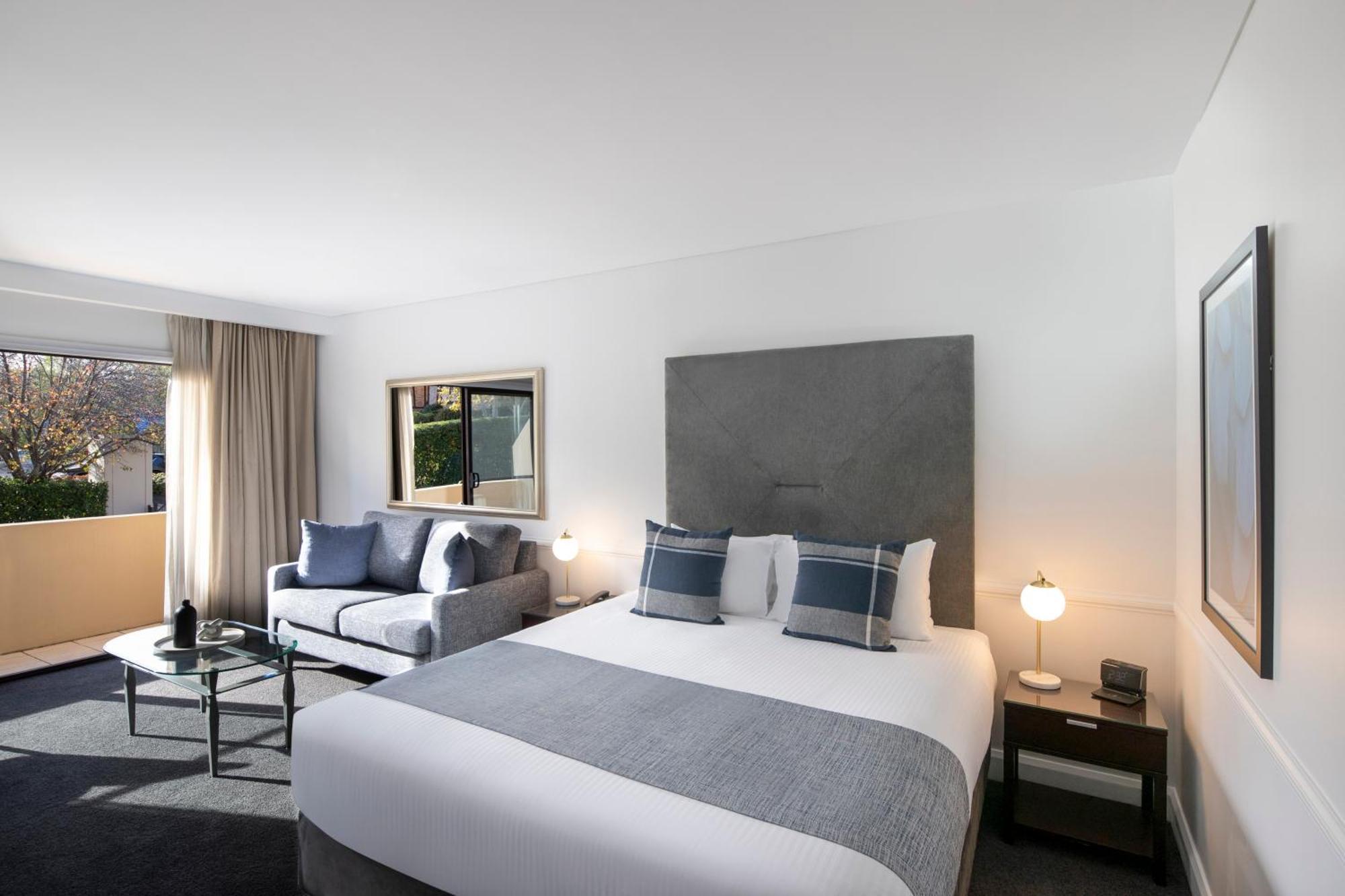 Peppers The Hills Lodge Касл-Хилл Экстерьер фото